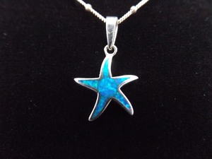 .925 Sterling Silver Inlayed Opal Starfish Pendant Necklace