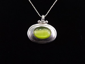 .925 Sterling Silver Green Chrysoberyl Pendant Necklace