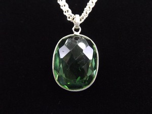 .925 Sterling Silver Green Faceted Crystal Pendant Necklace