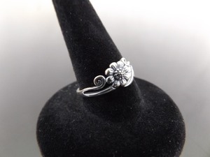 NEW .925 Sterling Silver Native Flower Ring Size 6