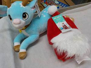 New Pillow fort Santa Hooded Blanket and Reindeer