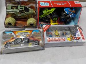 4 new Monster Trucks and Squeezings