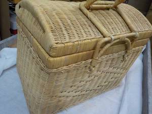 Basket with Locking Handles 15 x 11 x 12