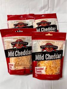 4 x 8 oz Bags of Weyauwega Mild Shredded Cheddar Cheese