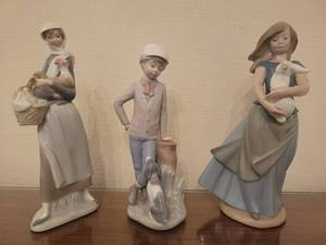3 Lladro and Nao Figurines
