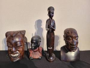 A group of 4 African Carvings.