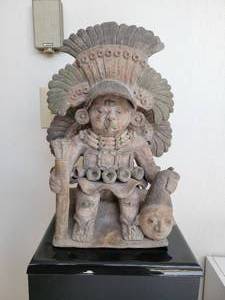 Replica Xipe Tetoc Zapoteca. Ceramic God with pedestal. Sacrifice.