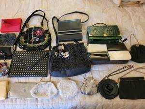 16 Vintage Handbags  Purses.