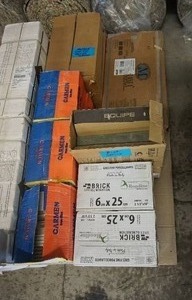 lot 117 image: Assorted Ceramic Tile Flooring Etc.