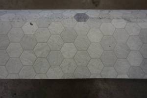 lot 128 image: Tan-White Pattern Floor Covering