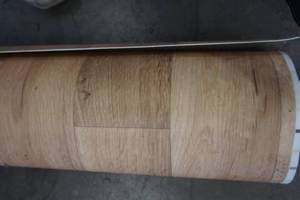 lot 136 image: Floor Covering Wood Grain-Style