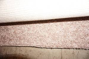 lot 142 image: Carpet Remnant Color-Tone Salmon-Mocha
