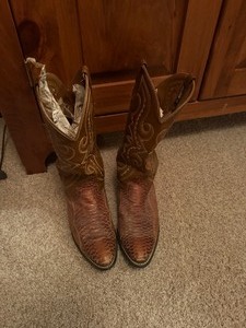 lot 56 image: Vintage Cowboy Boots