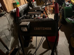 lot 2 image: Craftsman 8.526 Snowblower