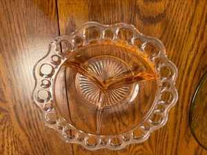 lot 42 image: Three Pieces Of Depression Glass