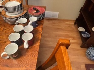 lot 38 image: Sakura Dish Set Country Quartet By Warren Kimble