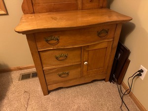 lot 5 image: Old Wash Stand With Duel Harp And Mirror