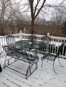lot 63 image: Metal Patio Table With Chairs
