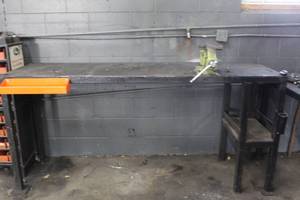 lot 5 image: Wilton Bench Vice With 7 Steel Work Benchwelding table
