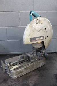 lot 6 image: Makita 14 Chop Saw