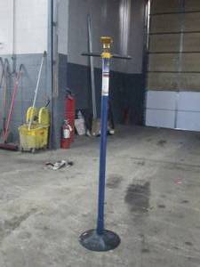 lot 30 image: Napa 34 Ton Utility Stand (791-2002)