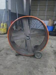 lot 45 image: 42 Commercial Fan