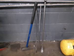 lot 113 image: 3-Tire Spoons and Tire Hammer