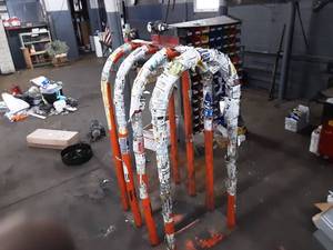 lot 119 image: Tire Blow Rack