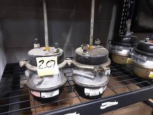 lot 207 image: 2-New OTR-Type Spring Air Brake Chambers ETS #OTR2024SB