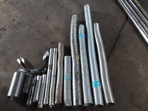 lot 210 image: Assortment of 2-5 Diameter Exhaust Pipe Flex and Solid