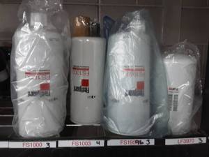 lot 229 image: 10 Fleet Gaurd Filters