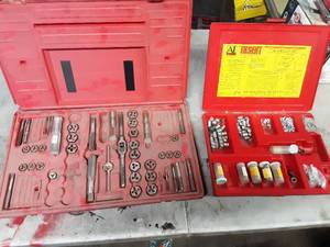lot 337 image: Mac Tool Deluxe Thread and Drill Bit Kit A-T Series Insert