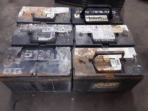 lot 398 image: 6 Batteries Sold as Cores (some may still be okay)