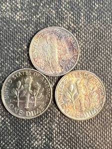 lot 32A image: 3 US DIMES 1945-S UNC 1955 UNC 1967 PROOF