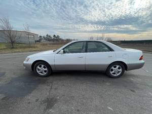1997 Lexus ES 300 - 2 OWNERS