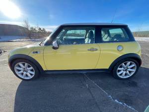 2004 Mini Cooper S - 93,108 MILES - MANUAL
