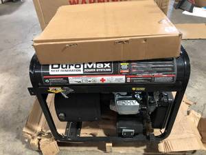 DUROMAX 13,000-Watt10,500-Watt Tri-Fuel Remote Start Gasoline Propane Natural Gas Portable Generator with CO Alert Customer Returns See Pictures