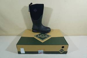 Muck Boot Womens Chore Classic Tall Boot -Size 5