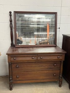 lot 38 image: Antique Colonial Revival Dresser wMirror