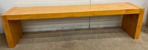 lot 44 image: Mid Century Light Wood Finish Bench