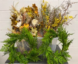 lot 100 image: Lot of Artificial Greens Dried Florals Wreaths Arrangements