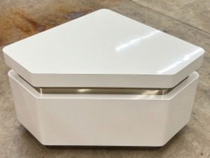lot 11 image: Postmodern Porcelain White w Platinum Accents Side Table