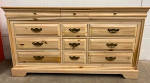 lot 139 image: LEXINGTON 12 Drawer Knotty Pine Dresser