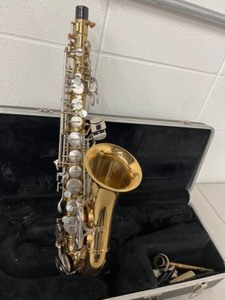 lot 25 image: Vintage The Selmer Co BUNDY Saxophone