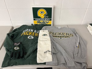 lot 180 image: 5pc Green Bay Packers Mens Clothing & Accessories