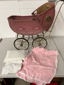 lot 192 image: Whitney Carriage Company Wicker Doll Buggy
