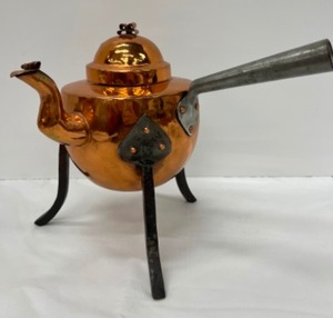lot 243 image: Antique Swedish Scandinavian Copper Tea Kettle