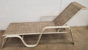 lot 215 image: Woven Outdoor Lounge Chair CreamyTan
