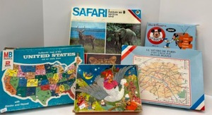 lot 260 image: Vintage Variety of Puzzles including Maps