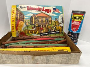 lot 47 image: Vintage Lincoln Logs and Tinkertoy Pieces